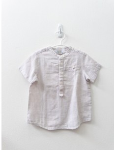 camisa rayas grises y blancas