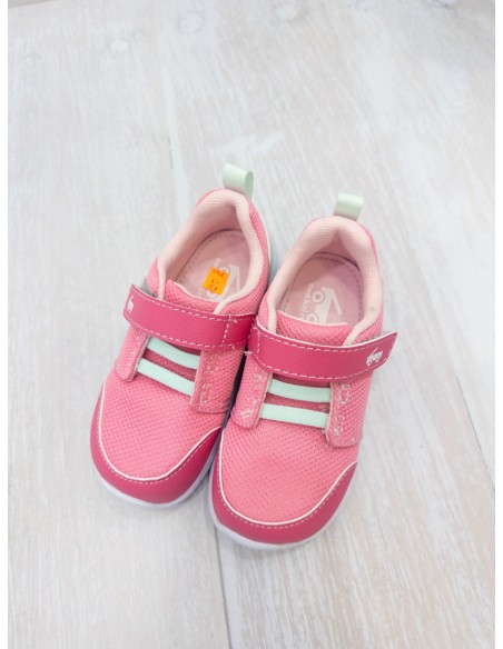 sneakers rosados
