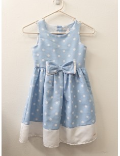 vestido celeste bolas blancas