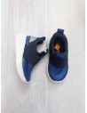 zapatos sneakers azules