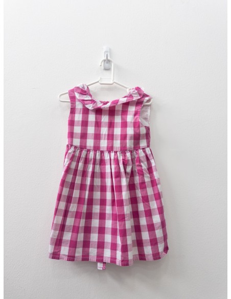 vestido cuadros blancos y fucsias