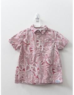 camisa roja con beige hojas