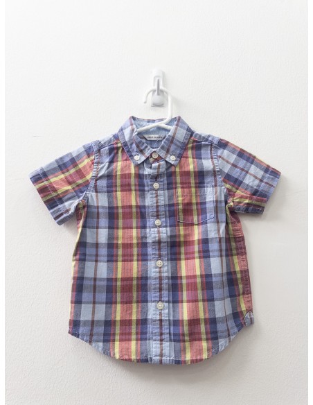 camisa cuadros azules y rojos