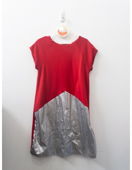 vestido rojo con plateado