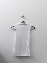 top blanco con cuello