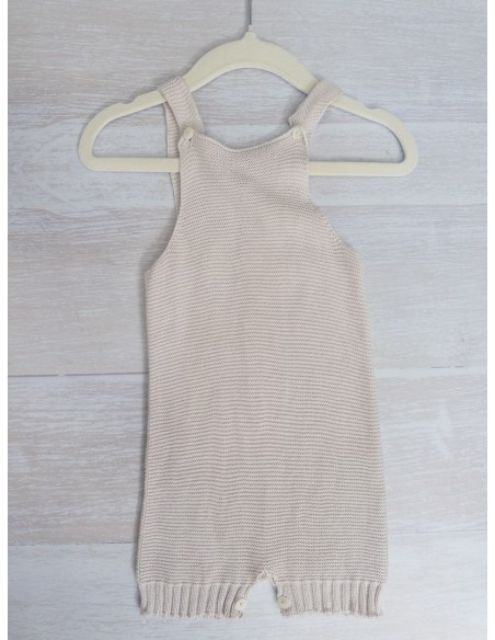 enterizo beige de punto