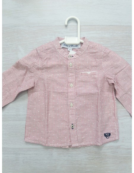 camisa rayas rojas