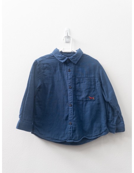 camisa cuadritos azules y celestes con perrito