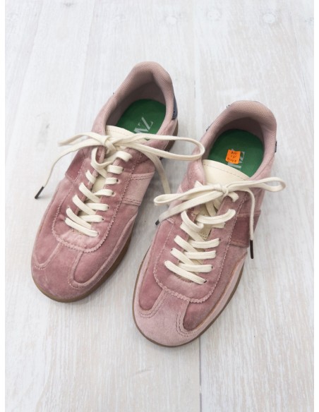 sneakers gamuza rosados