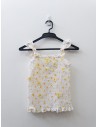 top y falda de margaritas