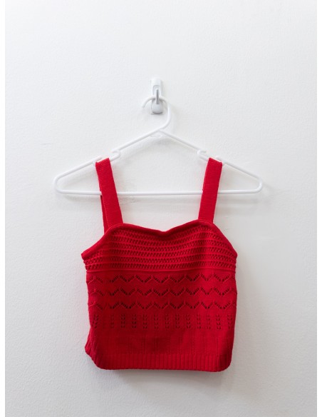 top bordado rojo