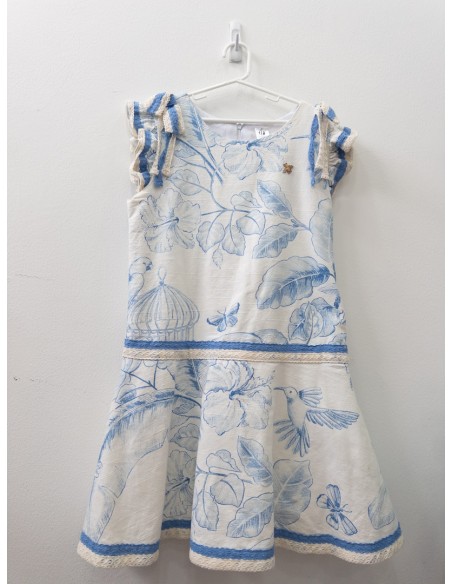 vestido blanco conflores azules