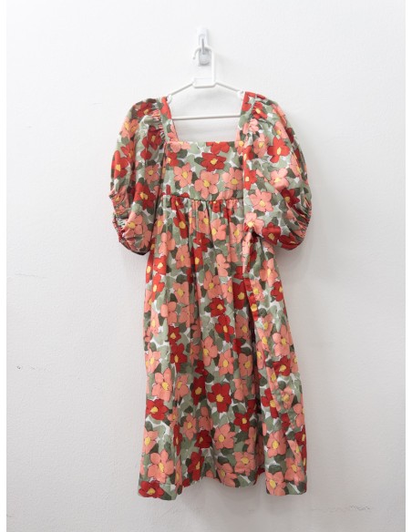 vestido flores rojas y coral con hojas verdes