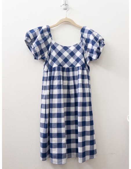 vestido cuadros blancos y azules