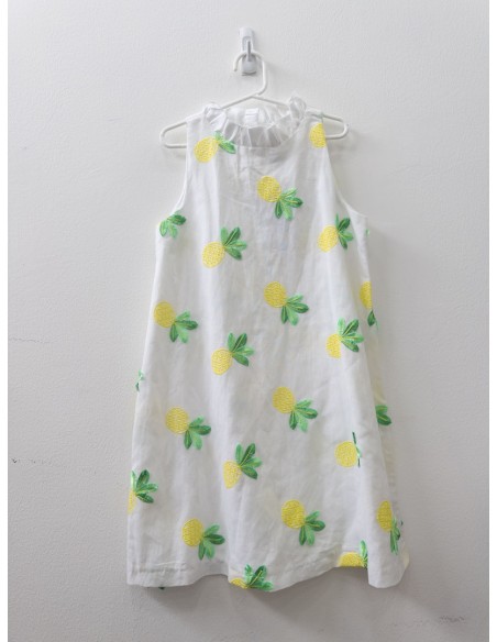 vestido blanco lino con piñas bordadas