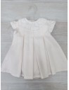 vestido palo rosa con cuello blanca