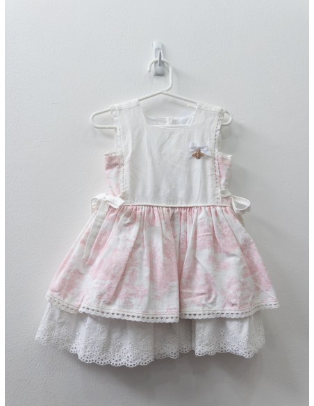 vestido de lino con pecho blanco y falda con print rosado