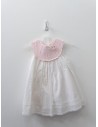 vestido blanco bolas rosadas, punto pecho rosado, con calzon