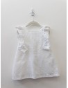 vestido blanco con vuelos en manga