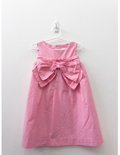 vestido rosado con lazo