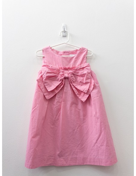 vestido rosado con lazo