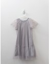 vestido gris con tul de brillos