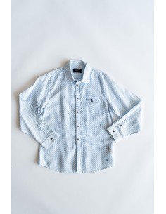 CAMISA CON HOJAS CELESTES