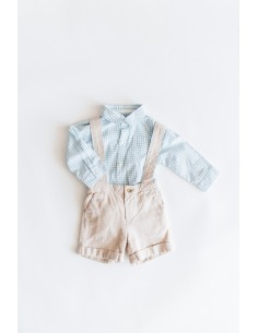 set camisa cuadros celeste y short beige de lino con tirantes