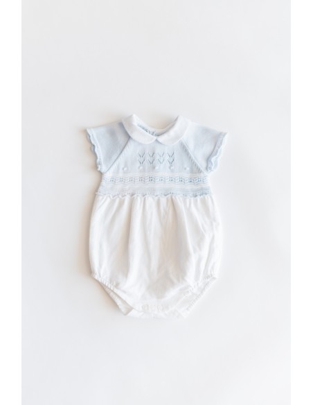 monito celeste con blanco