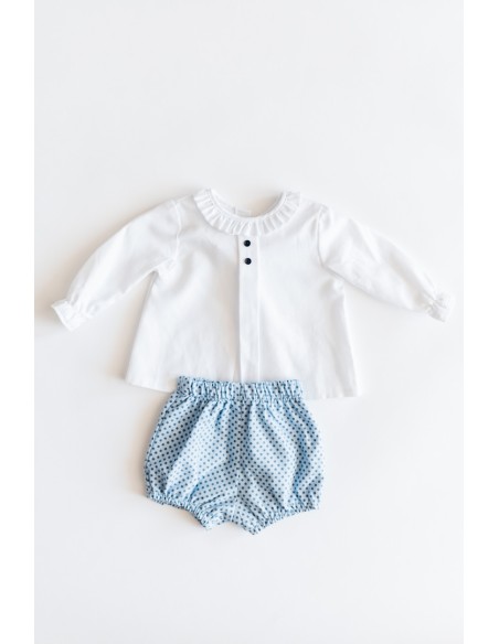 set camisa blanca y cubre panal celestes con puntos